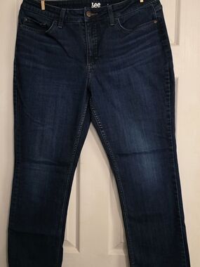 Lee Women's Indigo Straight-Leg Jeans